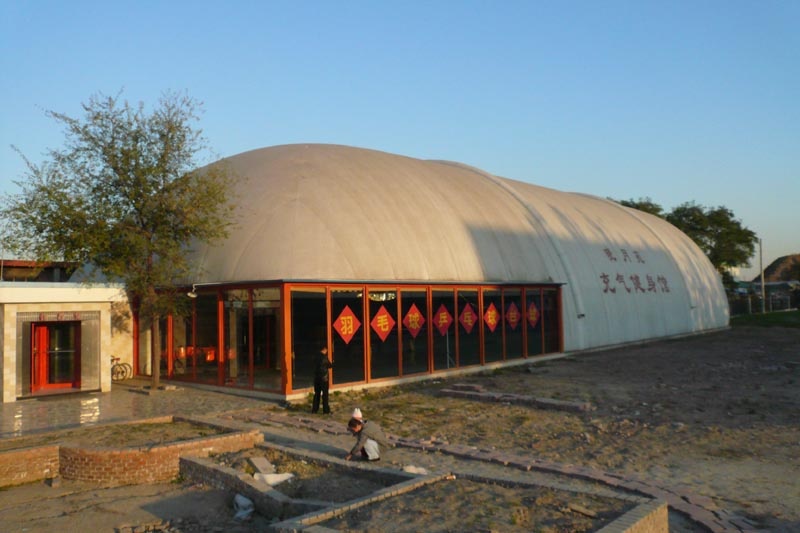 充气膜材建筑